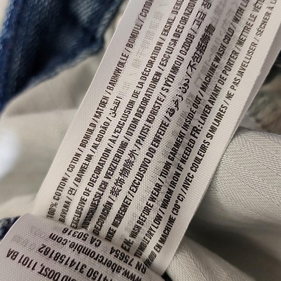 Abercrombie & Fitch Distressed Denim Jean Shorts - Picture 10 of 10